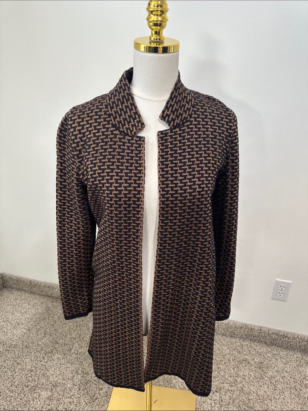 💕 Ann Taylor Cardigan Sweater